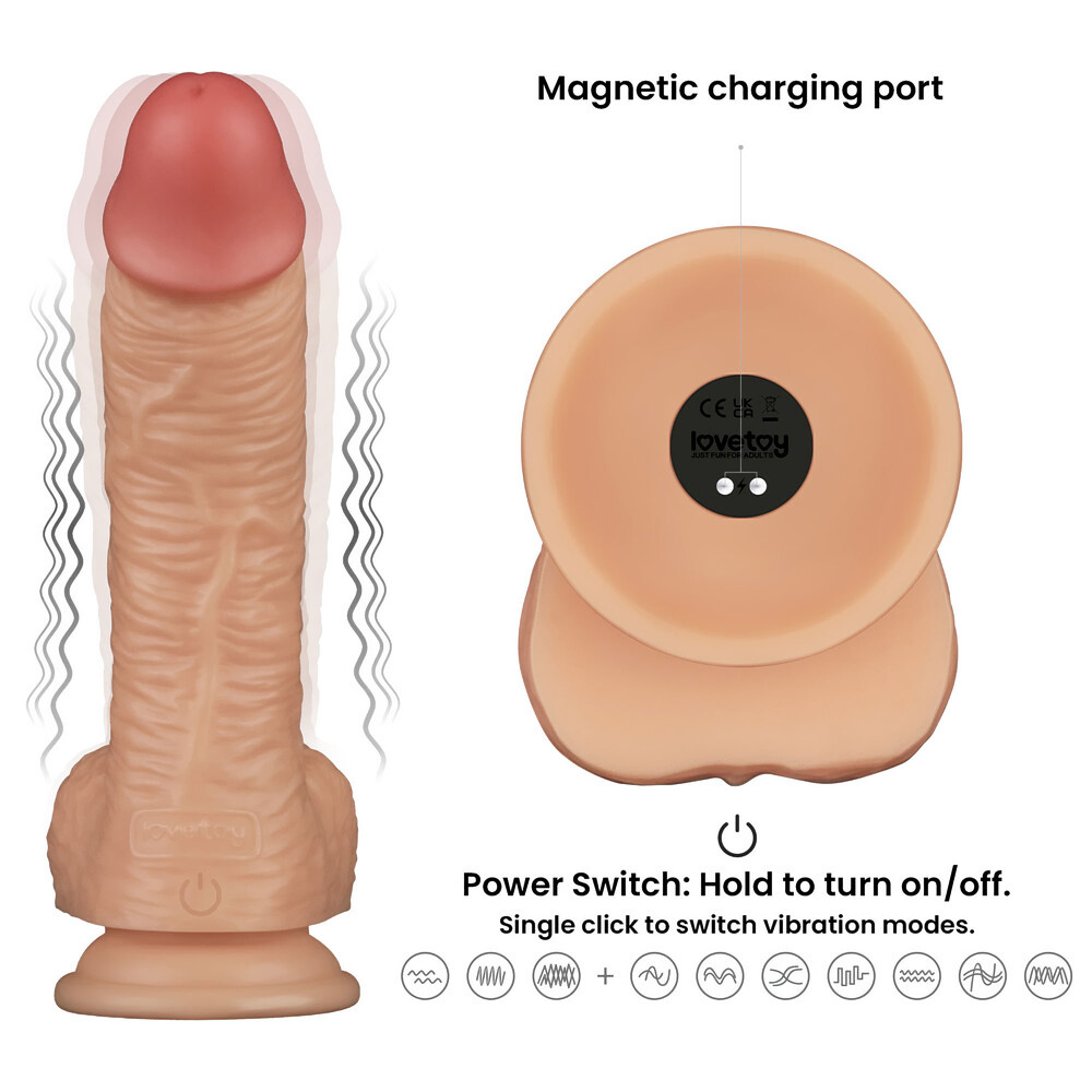 vibratore realistico color carne in pvc morbido flessibile ricurvo con testicoli potente ventosa alla base dieci frequenze e ricarica usb Real Delight Stratum vista prospettica sul letto
